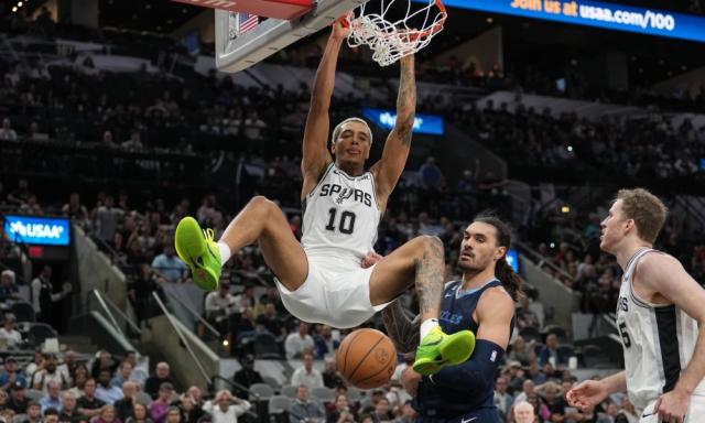 1668259316879041189.png 马刺.png